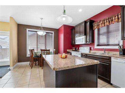 116 Chestnut Way, Fort Mcmurray, AB - Indoor Photo Showing Kitchen With Double Sink