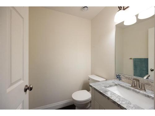 274 Arsenault Crescent, Fort Mcmurray, AB - Indoor Photo Showing Bathroom