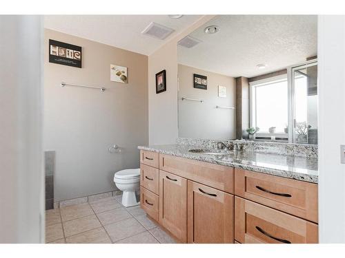 121 Williams Place, Fort Mcmurray, AB - Indoor Photo Showing Bathroom