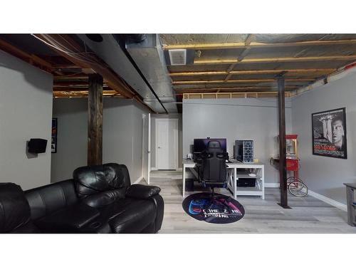 290 Pacific Crescent, Fort Mcmurray, AB - Indoor Photo Showing Basement