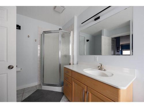 108 Laboucane Crescent, Fort Mcmurray, AB - Indoor Photo Showing Bathroom
