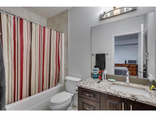 332 Dixon Road, Fort Mcmurray, AB - Indoor Photo Showing Bathroom