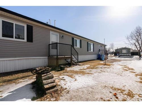 305 Gregoire Crescent, Fort Mcmurray, AB - Outdoor With Exterior
