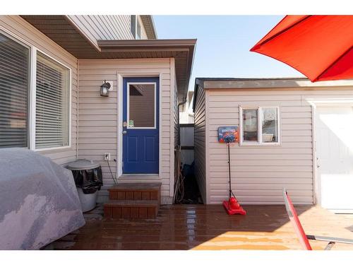 211 Bear Paw Drive, Fort Mcmurray, AB - Outdoor With Exterior