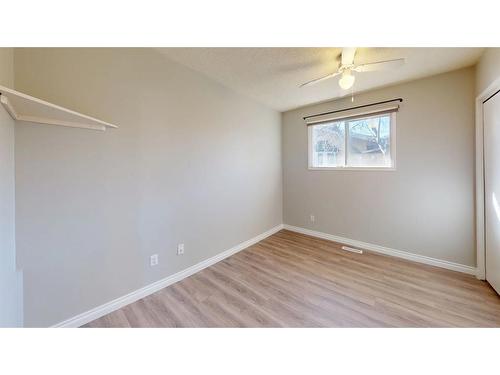 195 Eymundson Road, Fort Mcmurray, AB - Indoor Photo Showing Other Room