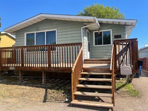 195 Eymundson Road, Fort Mcmurray, AB - Outdoor