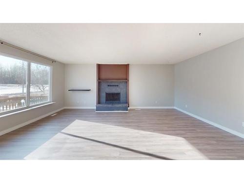 195 Eymundson Road, Fort Mcmurray, AB - Indoor Photo Showing Living Room With Fireplace