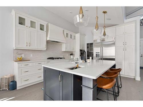 121 Cobblestone Bay, Fort Mcmurray, AB - Indoor Photo Showing Kitchen With Upgraded Kitchen