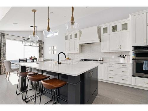 121 Cobblestone Bay, Fort Mcmurray, AB - Indoor Photo Showing Kitchen With Upgraded Kitchen