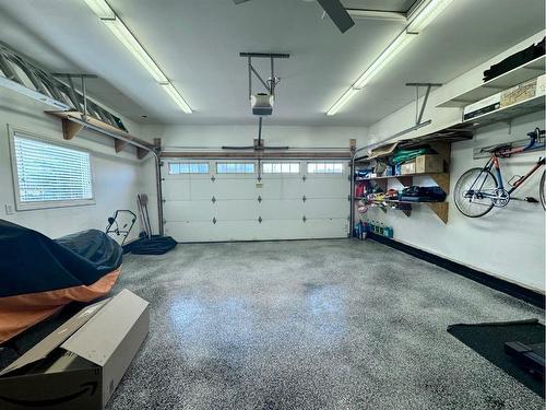 390 Pacific Crescent, Fort Mcmurray, AB - Indoor Photo Showing Garage