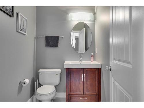 269 Grosbeak Way, Fort Mcmurray, AB - Indoor Photo Showing Bathroom