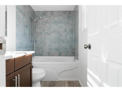 232 Caouette Crescent, Fort Mcmurray, AB - Indoor Photo Showing Bathroom