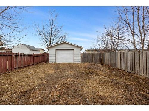 14 Maciver Street, Fort Mcmurray, AB - Outdoor