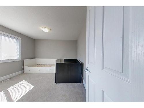 134 Mayflower Bay, Fort Mcmurray, AB - Indoor Photo Showing Other Room