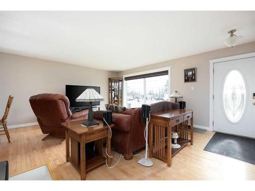 137 Robin Crescent, Fort Mcmurray, AB - Indoor