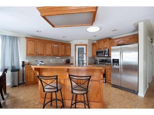 109 Fisher Crescent, Fort Mcmurray, AB - Indoor Photo Showing Kitchen