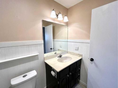 9119 95 Avenue, Lac La Biche, AB - Indoor Photo Showing Bathroom