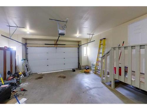418 Grosbeak Way, Fort Mcmurray, AB - Indoor Photo Showing Garage