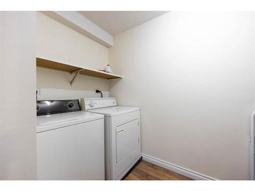 204-610 Signal Road, Fort Mcmurray, AB - Indoor Photo Showing Laundry Room