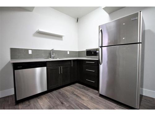 173 Collicott Drive, Fort Mcmurray, AB - Indoor Photo Showing Kitchen With Stainless Steel Kitchen