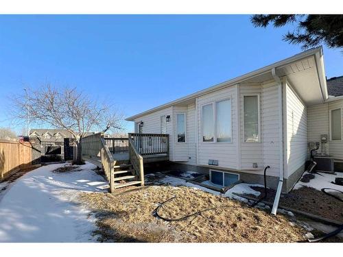 15-264 J.W. Mann Drive, Fort Mcmurray, AB - Outdoor With Exterior
