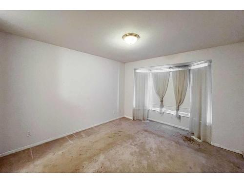 15-264 J.W. Mann Drive, Fort Mcmurray, AB - Indoor Photo Showing Other Room