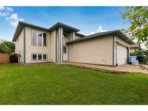 223 Williams Drive, Fort Mcmurray, AB - Outdoor With Exterior