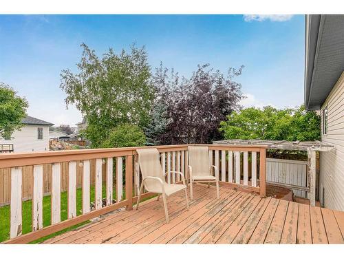 223 Williams Drive, Fort Mcmurray, AB - Outdoor With Deck Patio Veranda With Exterior
