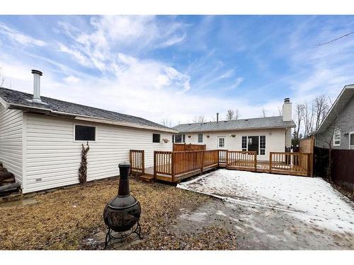 185 Ermine Crescent, Fort Mcmurray, AB - Outdoor With Deck Patio Veranda With Exterior