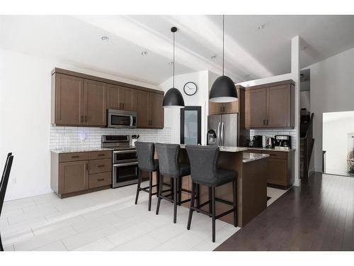 407 Killdeer Way, Fort Mcmurray, AB - Indoor Photo Showing Kitchen With Stainless Steel Kitchen With Upgraded Kitchen