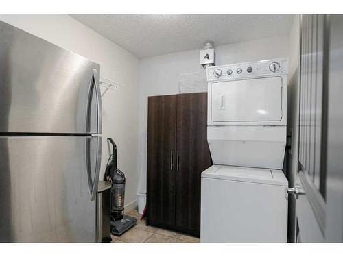 1315-135A Sandpiper Road, Fort Mcmurray, AB - Indoor Photo Showing Laundry Room