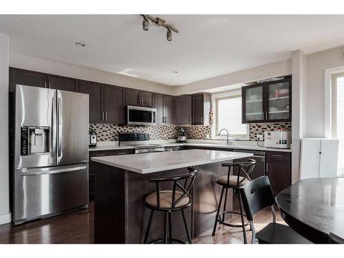 410 Grosbeak Way, Fort Mcmurray, AB - Indoor Photo Showing Kitchen With Upgraded Kitchen