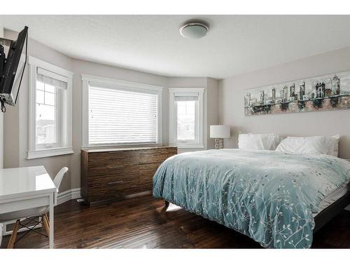 181 Comeau Crescent, Fort Mcmurray, AB - Indoor Photo Showing Bedroom