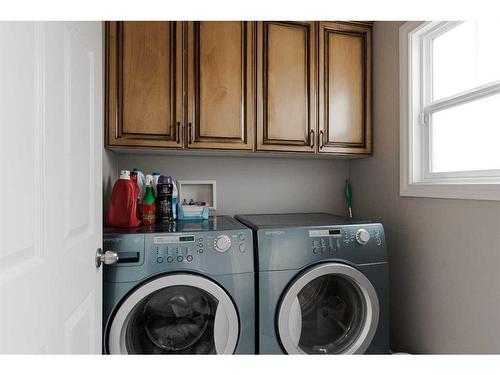 185 Snowy Owl Way, Fort Mcmurray, AB - Indoor Photo Showing Laundry Room