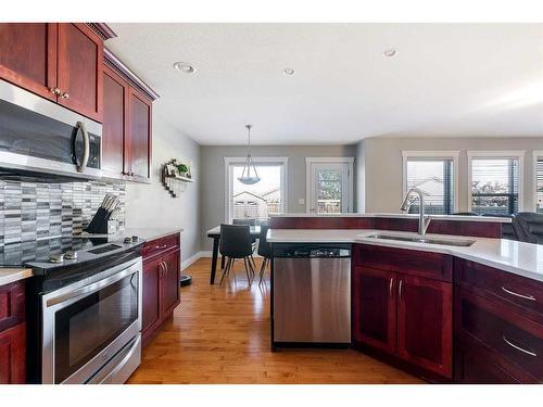 129 Shore Street, Fort Mcmurray, AB - Indoor Photo Showing Kitchen With Double Sink