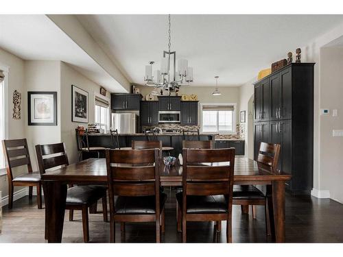 1-300 Sparrow Hawk Drive, Fort Mcmurray, AB - Indoor Photo Showing Dining Room