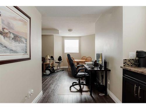 1-300 Sparrow Hawk Drive, Fort Mcmurray, AB - Indoor Photo Showing Office