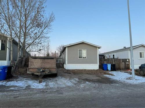 296 Greenwich Lane, Fort Mcmurray, AB - Outdoor With Exterior
