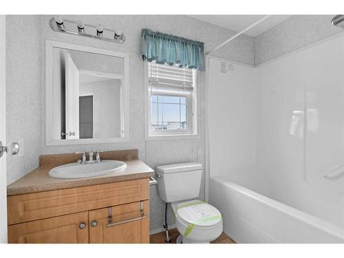 264 Caouette Crescent, Fort Mcmurray, AB - Indoor Photo Showing Bathroom
