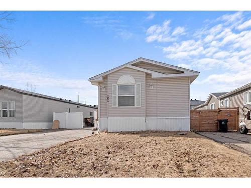 264 Caouette Crescent, Fort Mcmurray, AB - Outdoor With Exterior