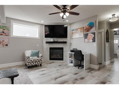 201 Ward Crescent, Fort Mcmurray, AB - Indoor With Fireplace