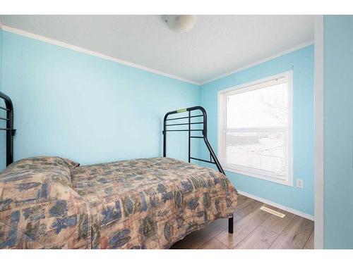 121 Fir Street, Fort Mcmurray, AB - Indoor Photo Showing Bedroom