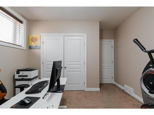 108 Dakin Drive, Fort Mcmurray, AB - Indoor Photo Showing Other Room
