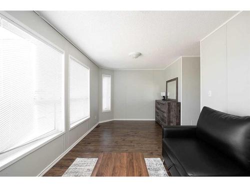104 Arabian Drive, Fort Mcmurray, AB - Indoor Photo Showing Other Room