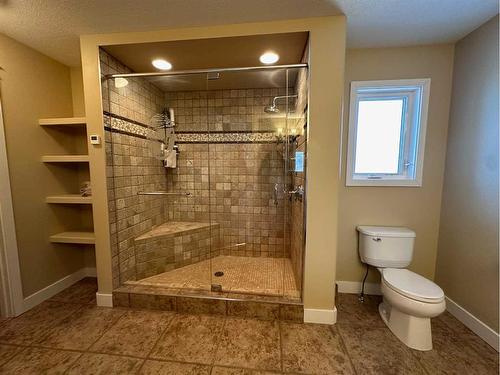 288 Fireweed Crescent, Fort Mcmurray, AB - Indoor Photo Showing Bathroom