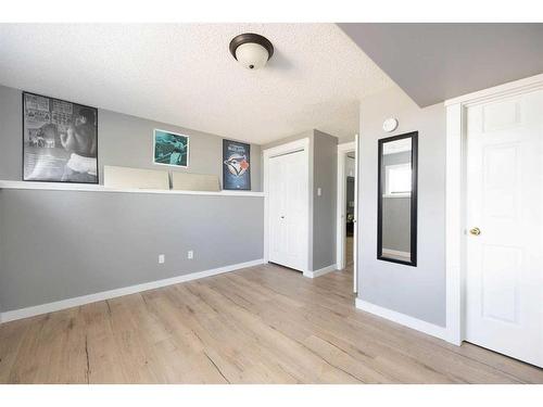 312 Bussieres Drive, Fort Mcmurray, AB - Indoor Photo Showing Other Room
