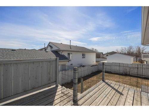 312 Bussieres Drive, Fort Mcmurray, AB - Outdoor With Deck Patio Veranda With Exterior