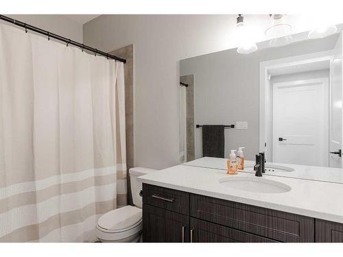 744 Athabasca Avenue, Fort Mcmurray, AB - Indoor Photo Showing Bathroom