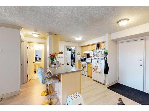 2211-38 Riedel Street, Fort Mcmurray, AB - Indoor Photo Showing Kitchen