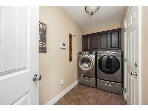 130 Peyton Way, Fort Mcmurray, AB - Indoor Photo Showing Laundry Room